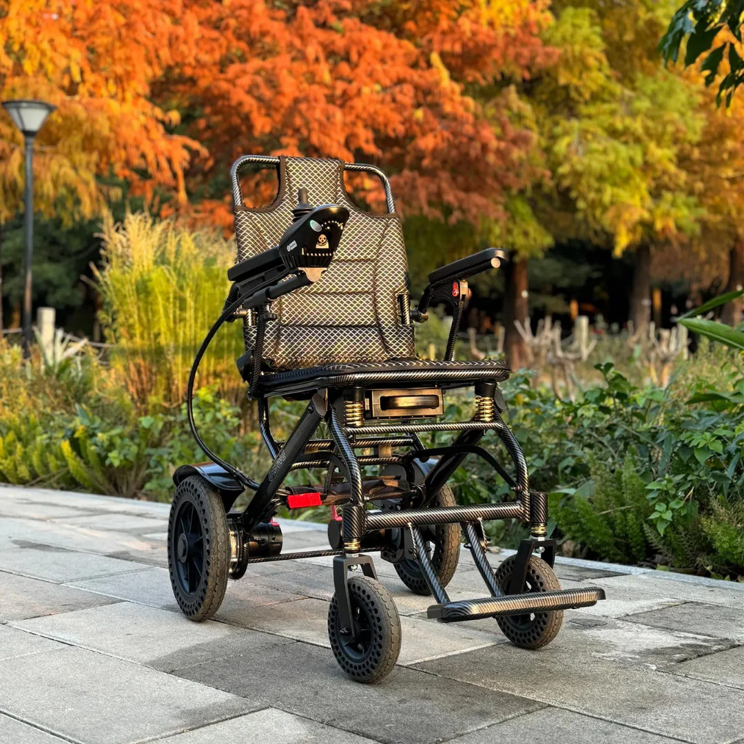 EASWE A10 Portable Folding Powerchair - Airline Approved - Image 2