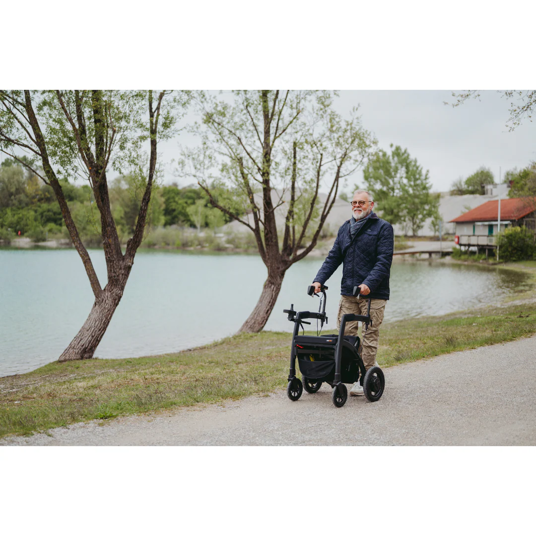 Rollz Motion Electric 3-in-1 Rollator, Transport Chair & Powerchair - Image 9