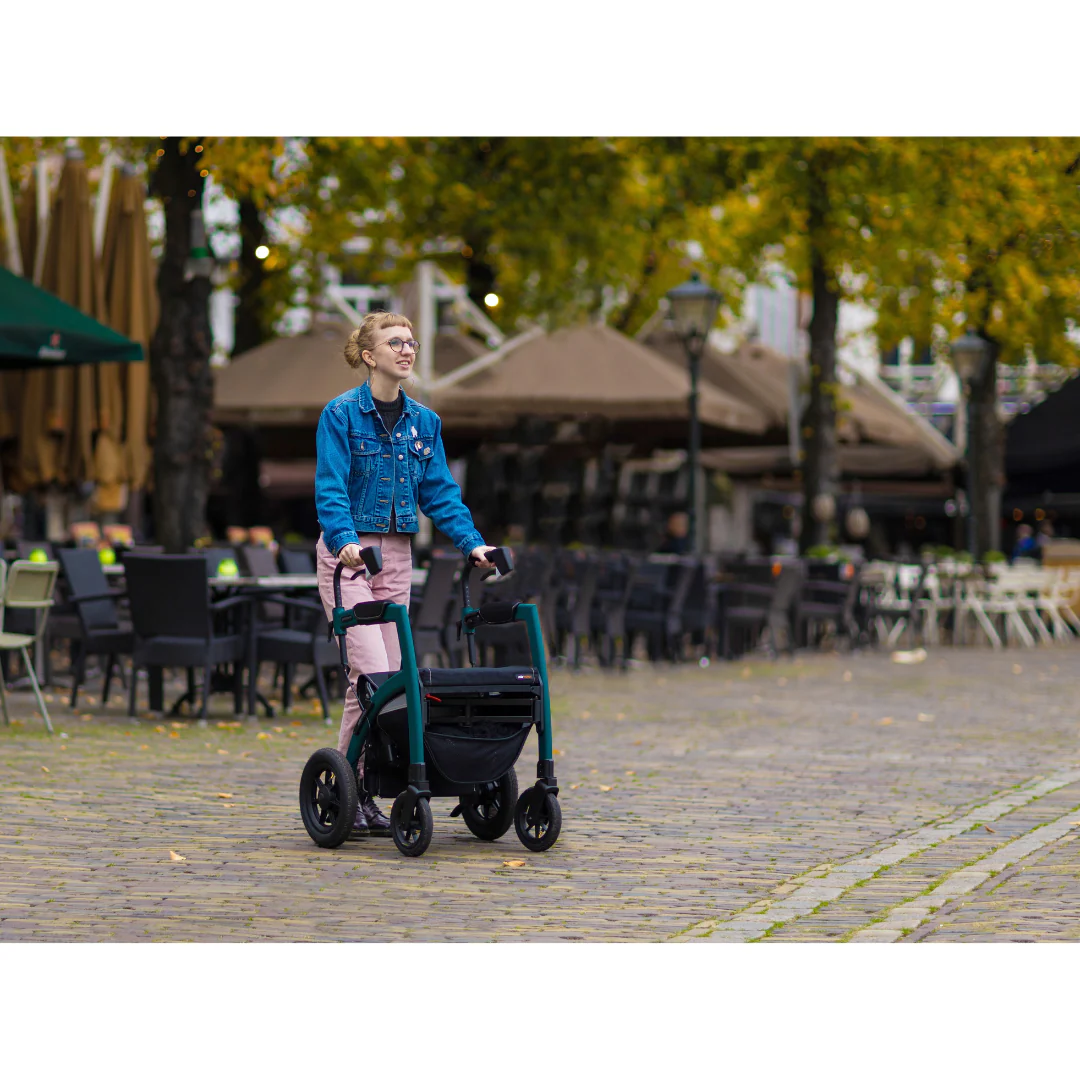 Rollz Motion Performance All-Terrain 2-In-1 Rollator Transport Chair - Image 17