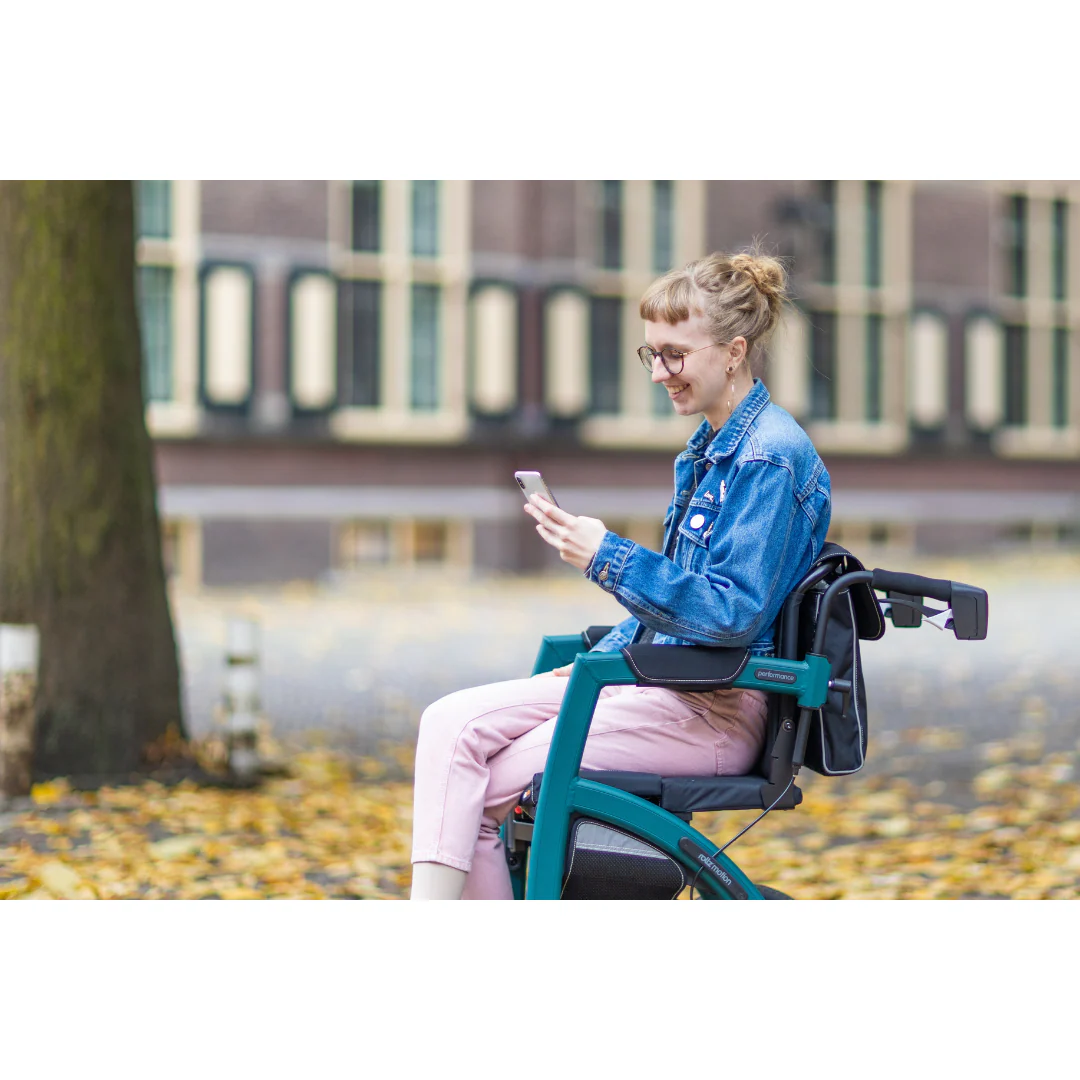 Rollz Motion Performance All-Terrain 2-In-1 Rollator Transport Chair - Image 7