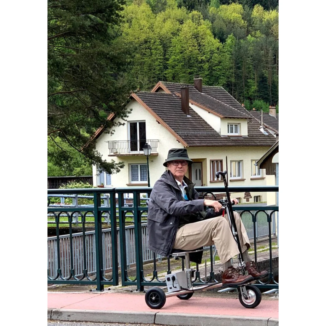 SmartScoot® Ultra Light Mobility Scooter - FAA Approved - Image 22